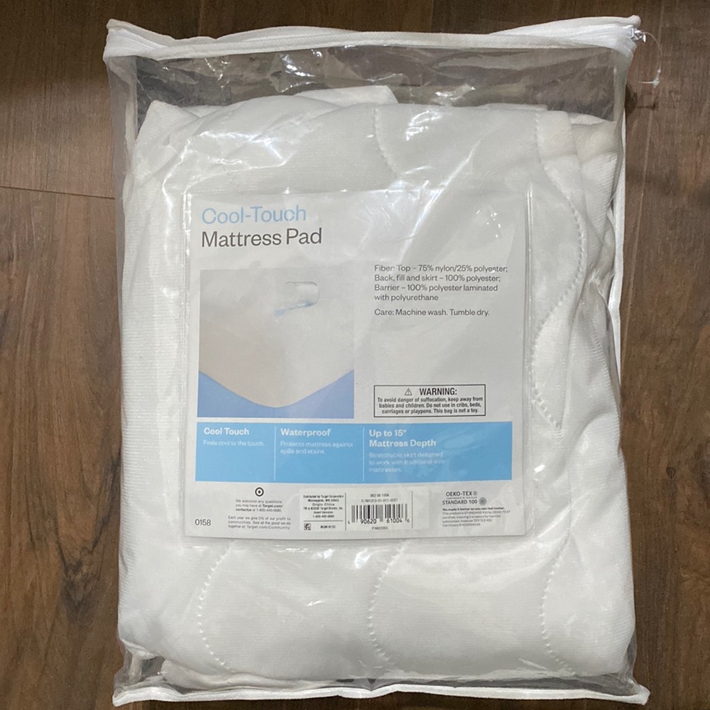 Twin/xl twin mattress pad. Used once, cool touch mattress pad.